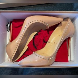 Anjalina 100 Patent nude/light gold size 38